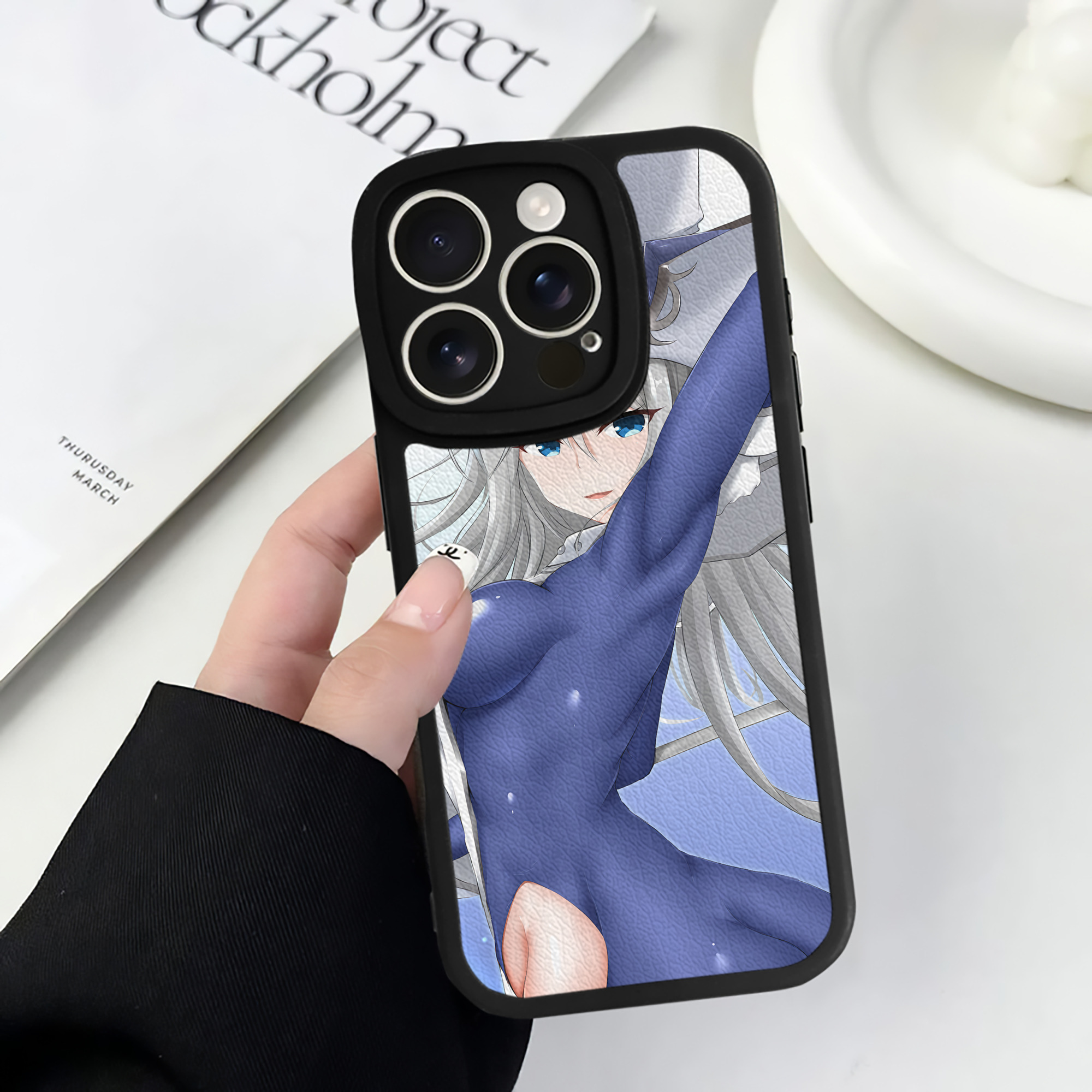 （画像用） 遊☆戯☆王 Yu-Gi-Oh! 【iPhone 16シリーズ対応】シリコンスマホケース（レザー調） 材質：シリコン